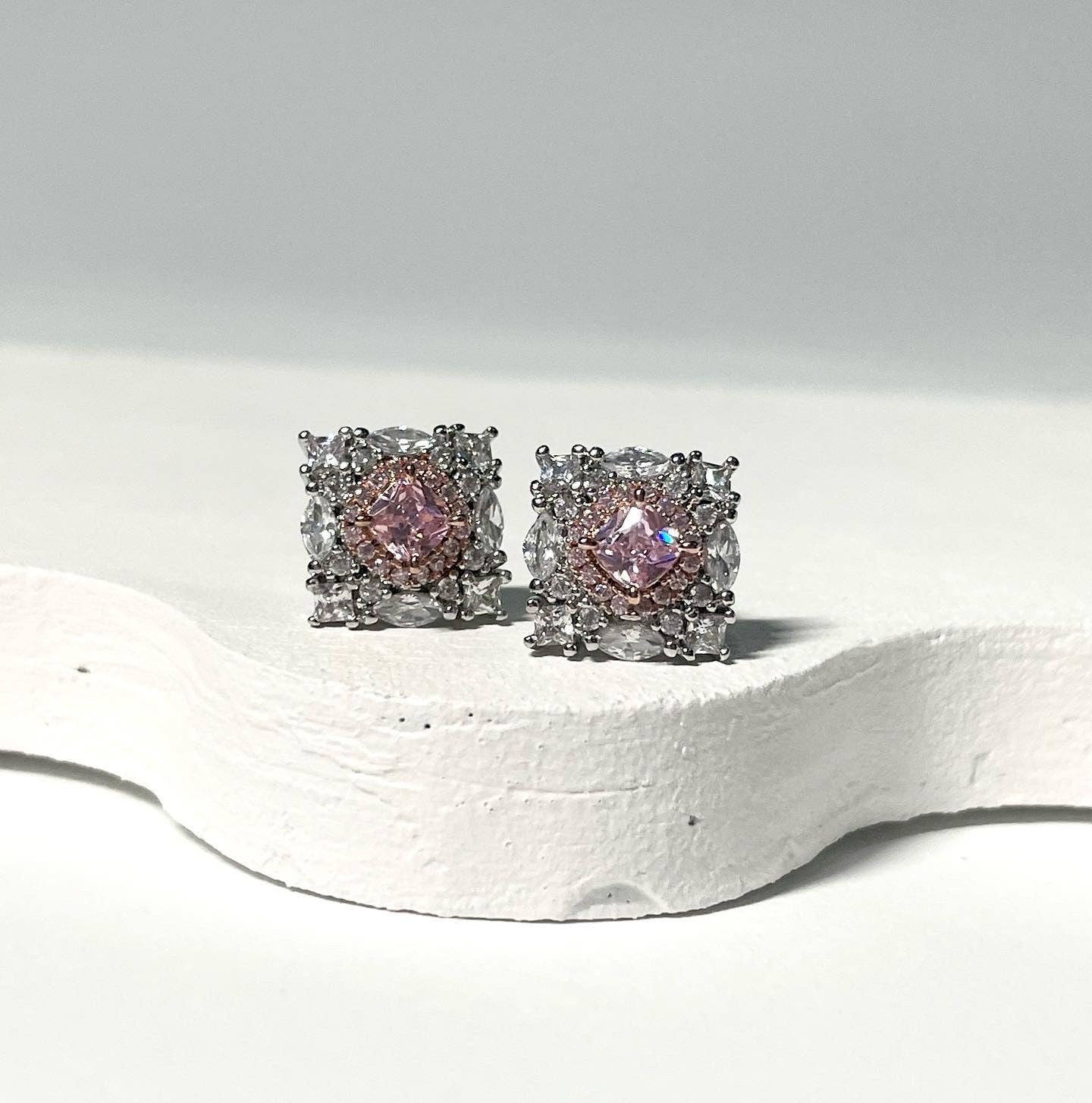2 tone Pink and white earring